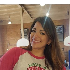 Meet your Posher, Lisa